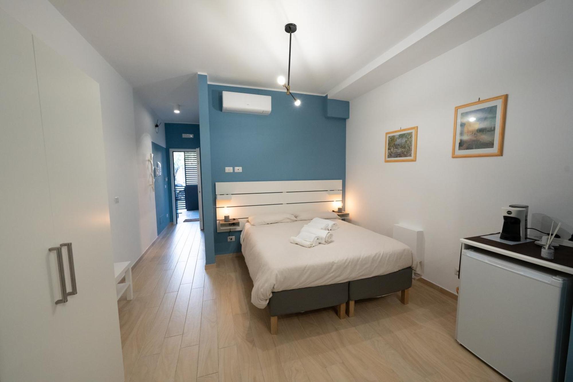 Hotel Palazzo Ennio à Bari Extérieur photo