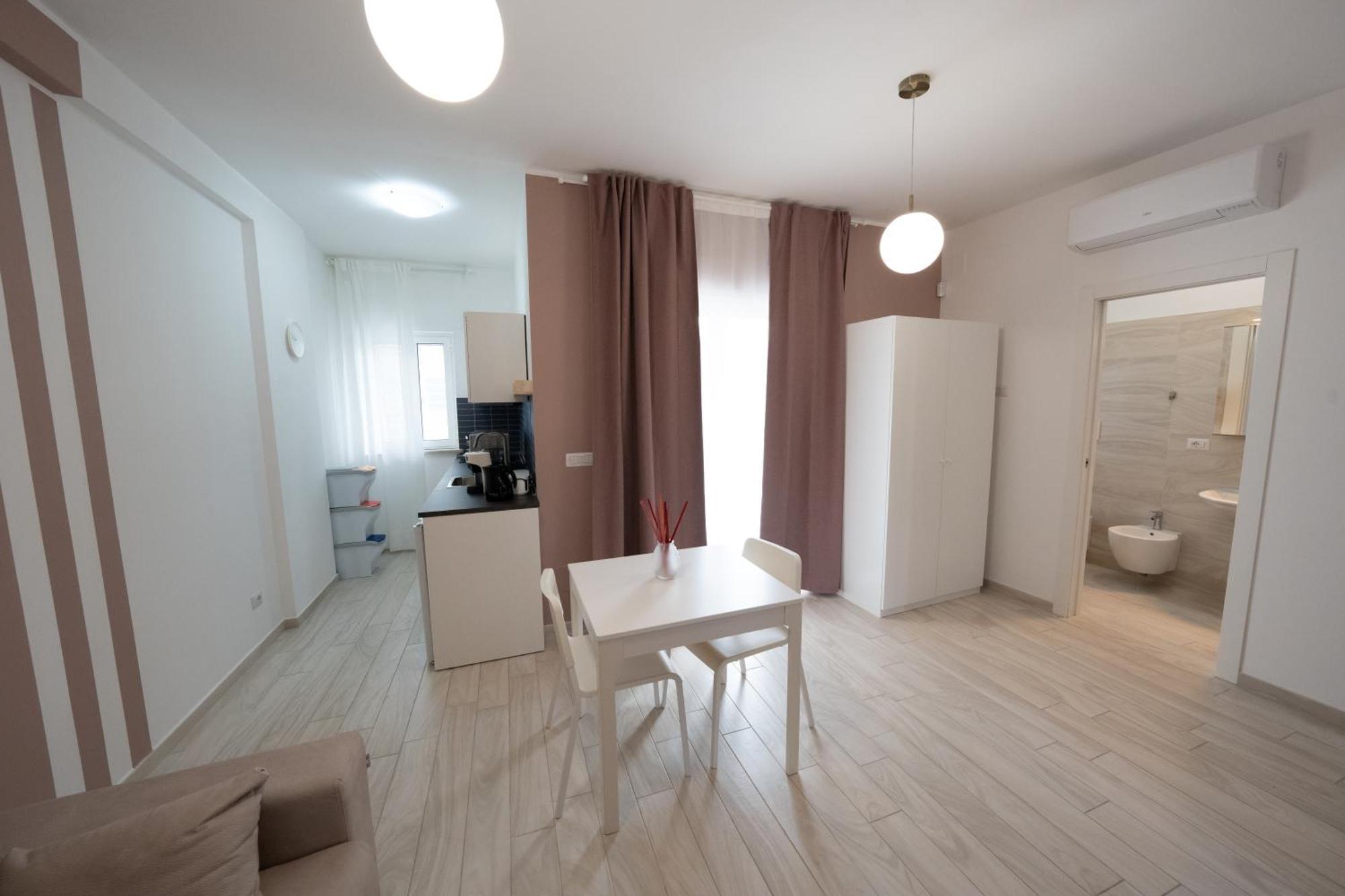 Hotel Palazzo Ennio à Bari Extérieur photo